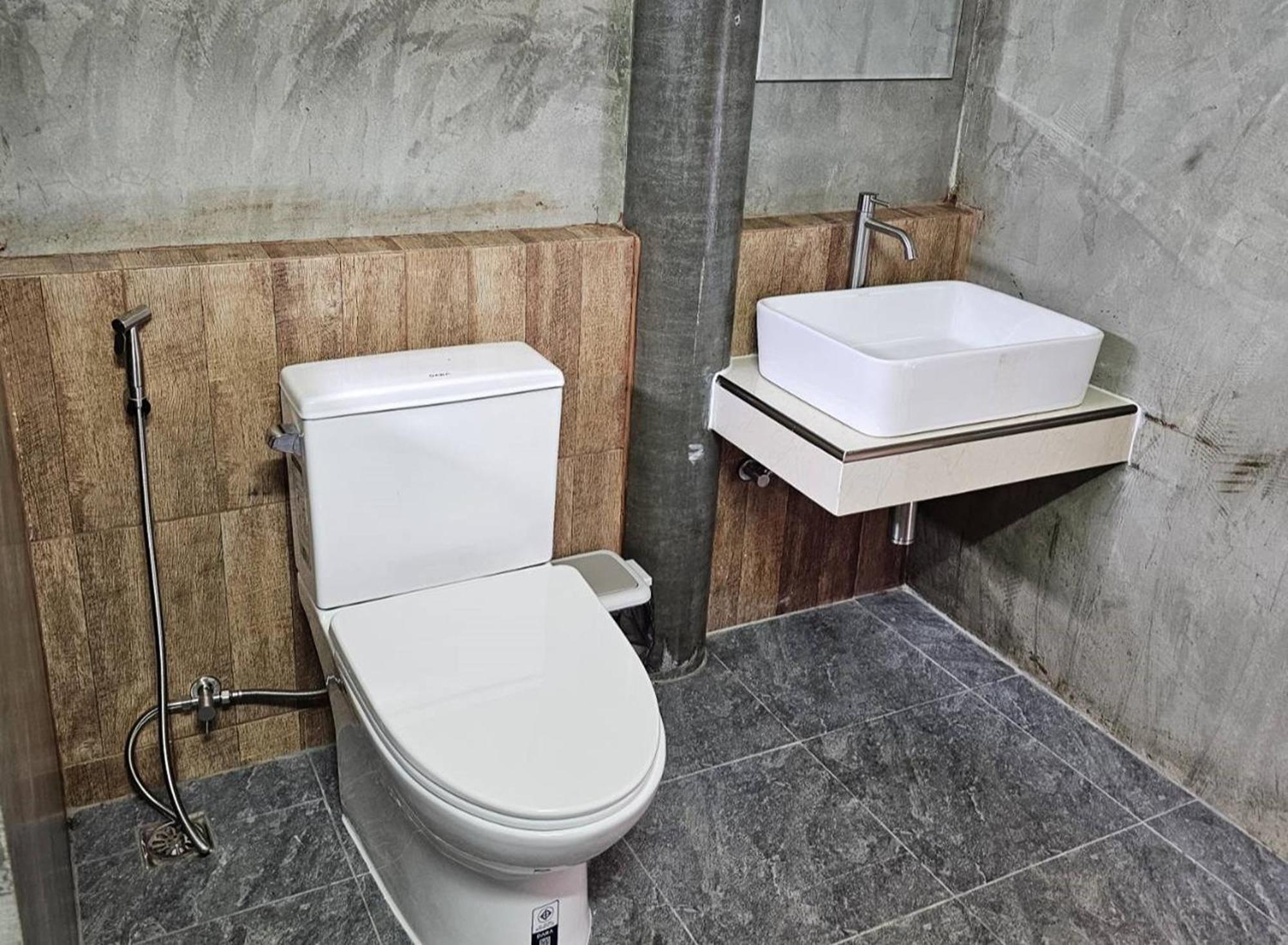 Nipatra Homestay Bangkok Extérieur photo