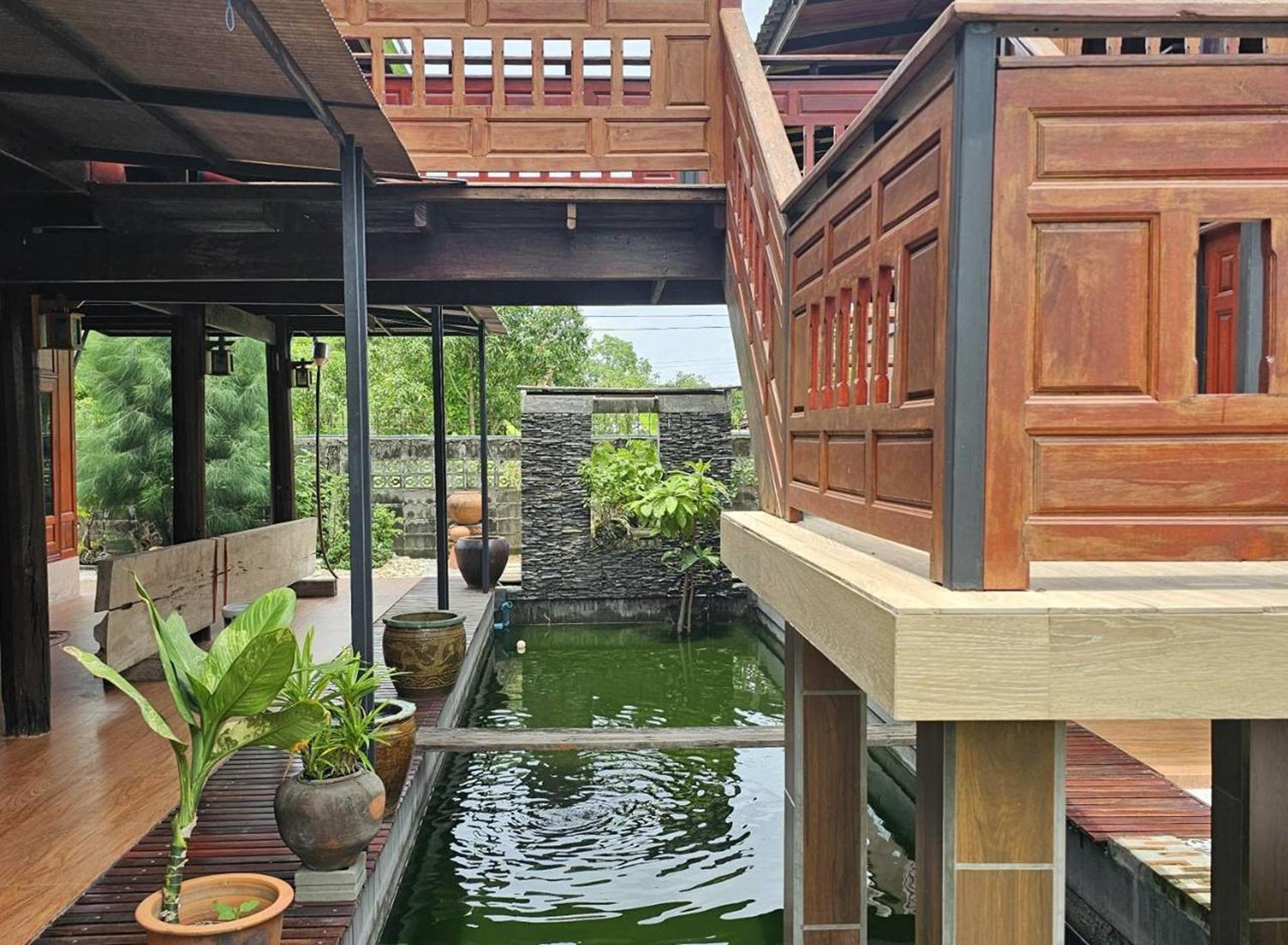 Nipatra Homestay Bangkok Extérieur photo